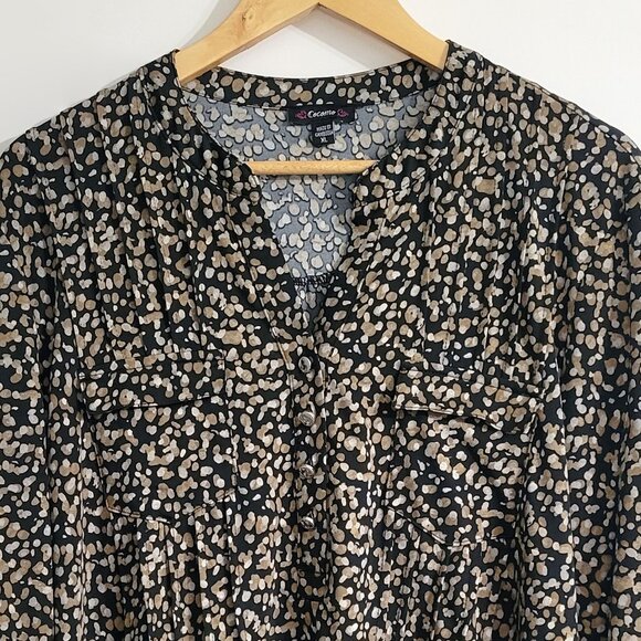 Cocomo Womens Roll Tab Sleeve Popover Top Size XL Art To Wear Speckled Print - Picture 3 of 9